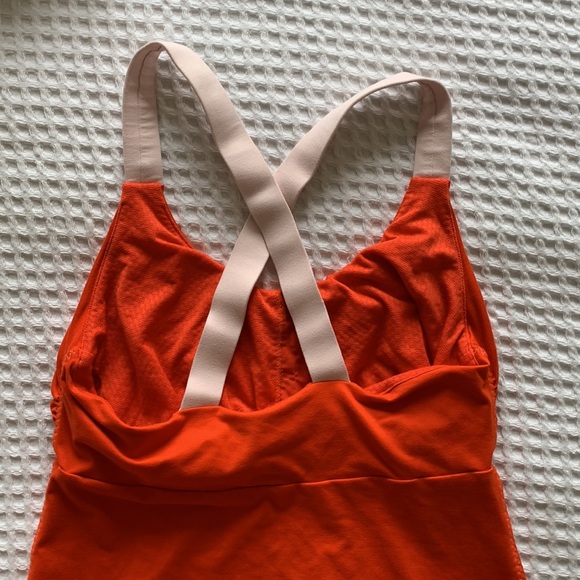 Women’s Patagonia Workout Shirt - NWOT - Picture 5 of 16